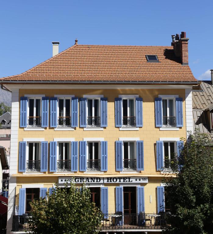 Le Grand Hotel Barcelonnette Exterior photo