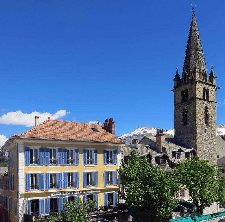 Le Grand Hotel Barcelonnette Exterior photo